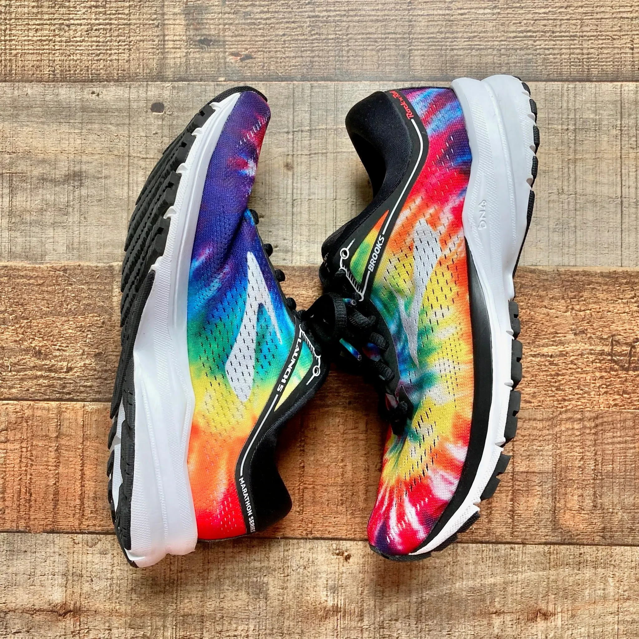 Brooks Launch 5 Marathon Series Tie-Dye Sneakers- Size 7.5 (BRAND NEW CONDITION)