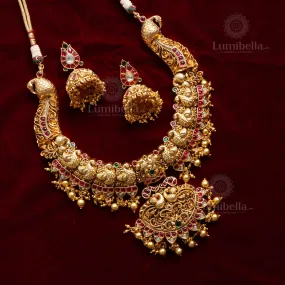 Intricate Kempu Short Necklace