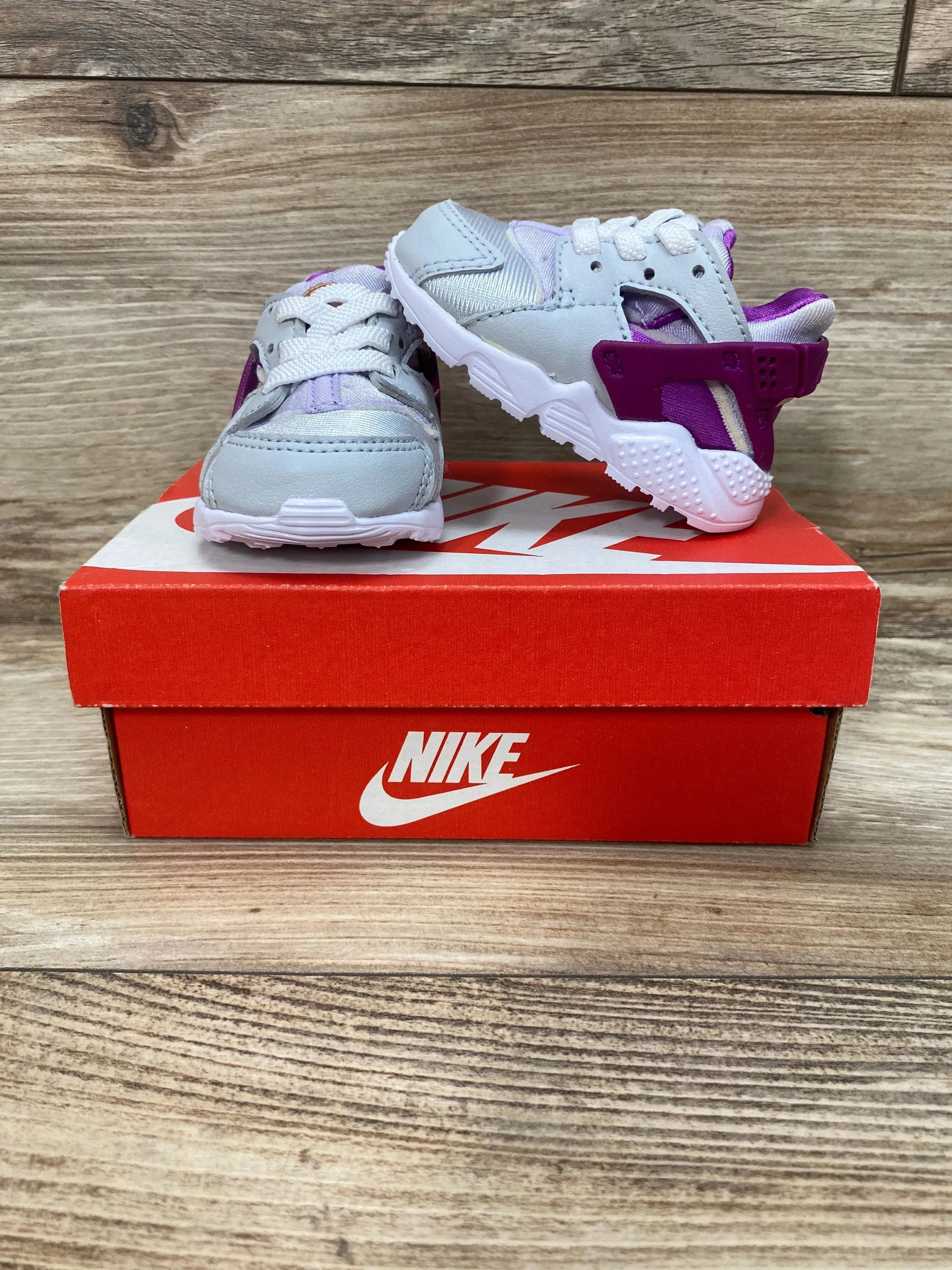 NEW Nike Huarache Run TD 'Pure Platinum Violet Frost' Sneakers sz 2c-