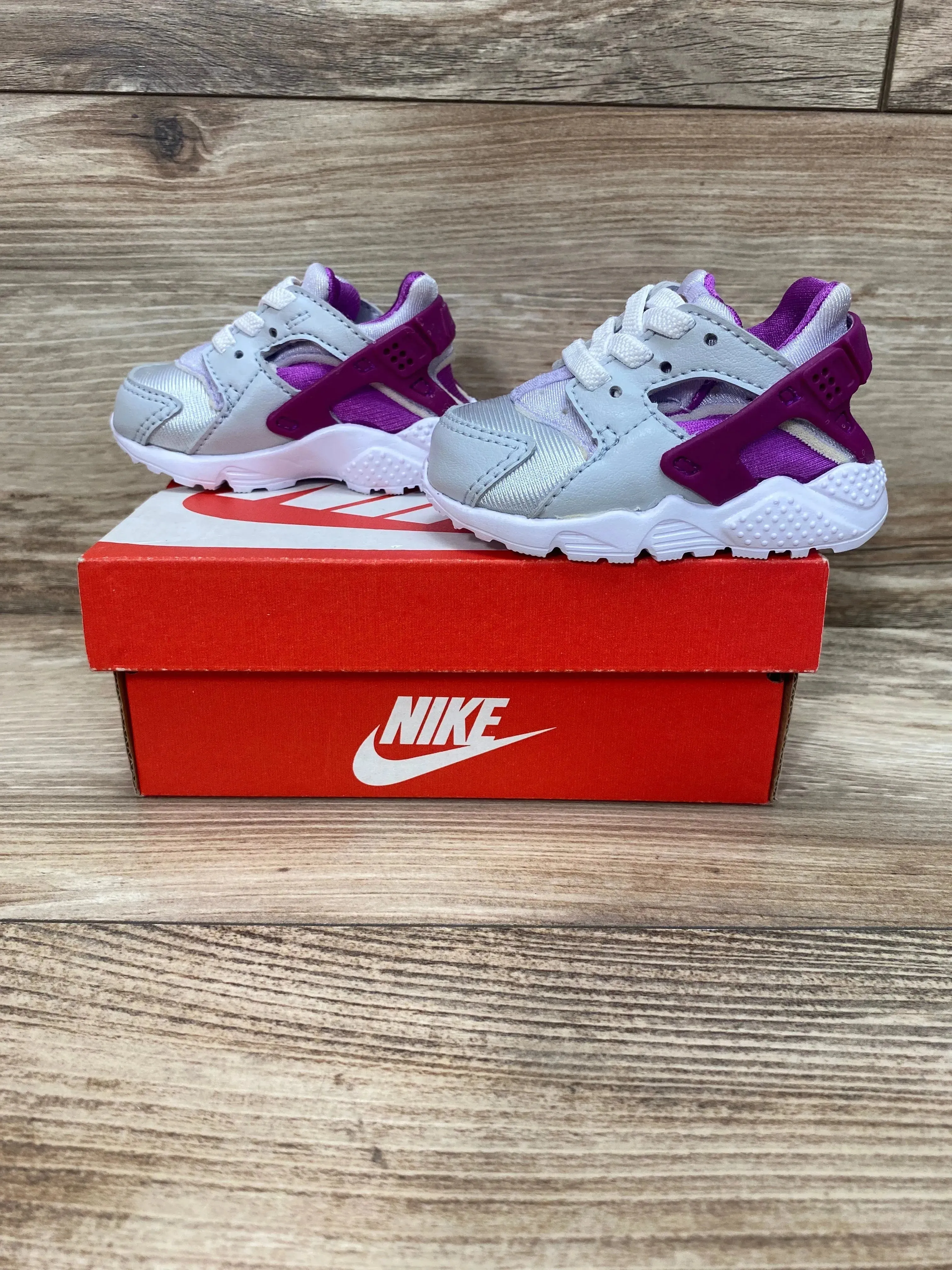 NEW Nike Huarache Run TD 'Pure Platinum Violet Frost' Sneakers sz 2c-