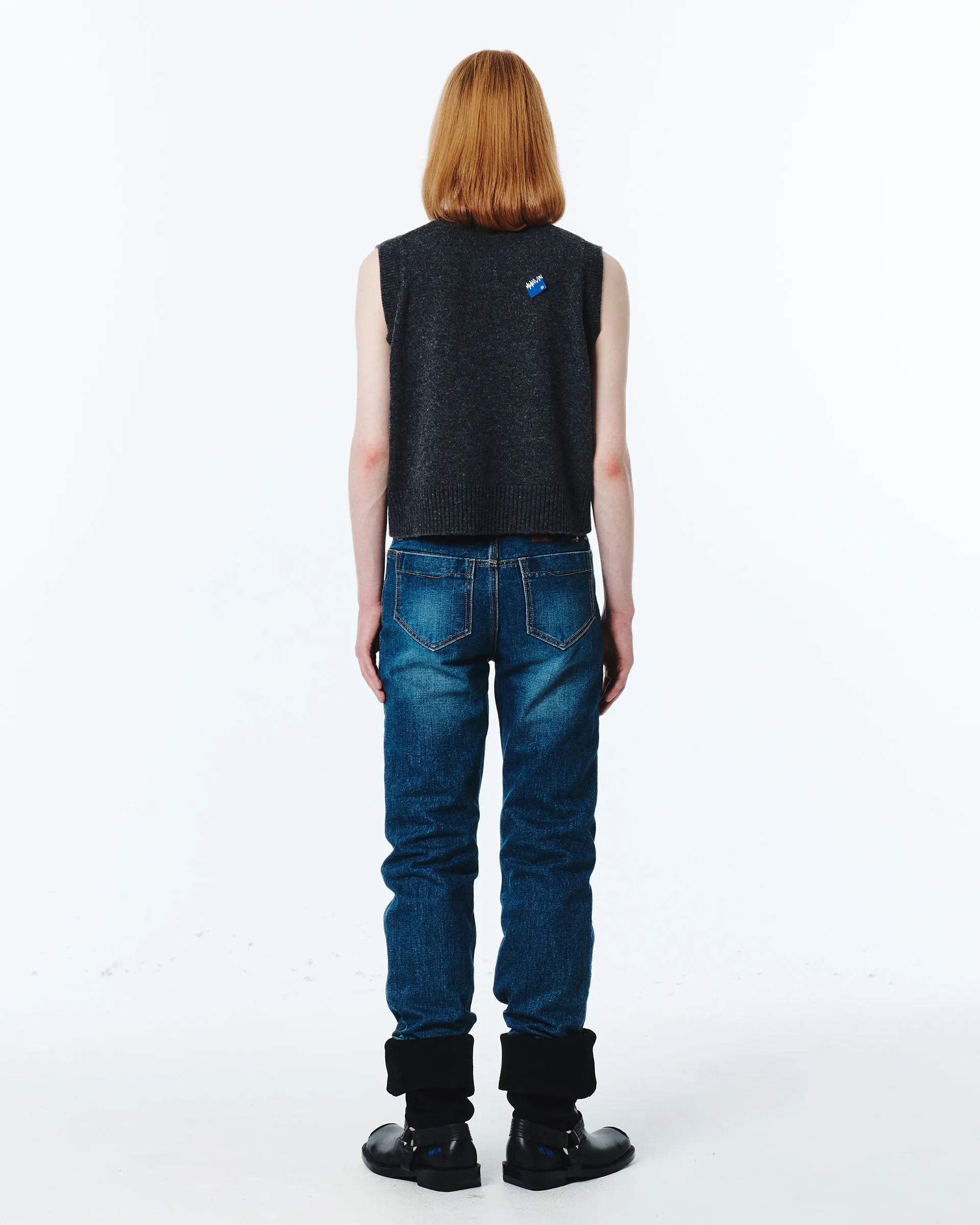 Sig; TRS Tag knit vest 01