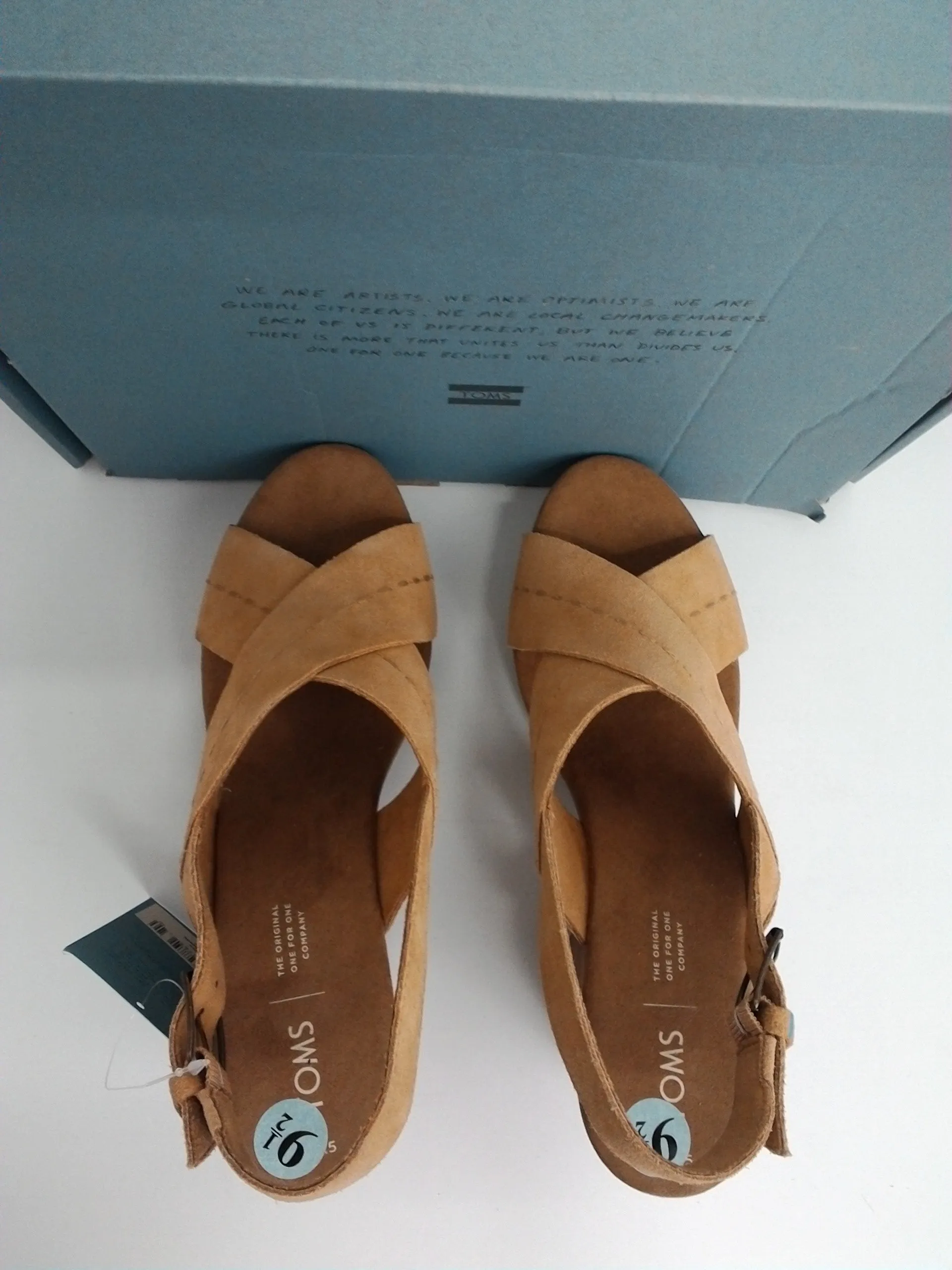 Toms Honey Suede Upper  Women's Ibiza Sandals size 9.5 M