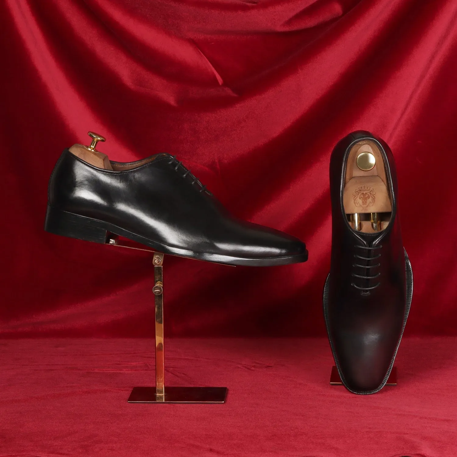 Whole Cut/One-Piece Black Long Tail Leather Oxford Formal Shoes By Brune & Bareskin