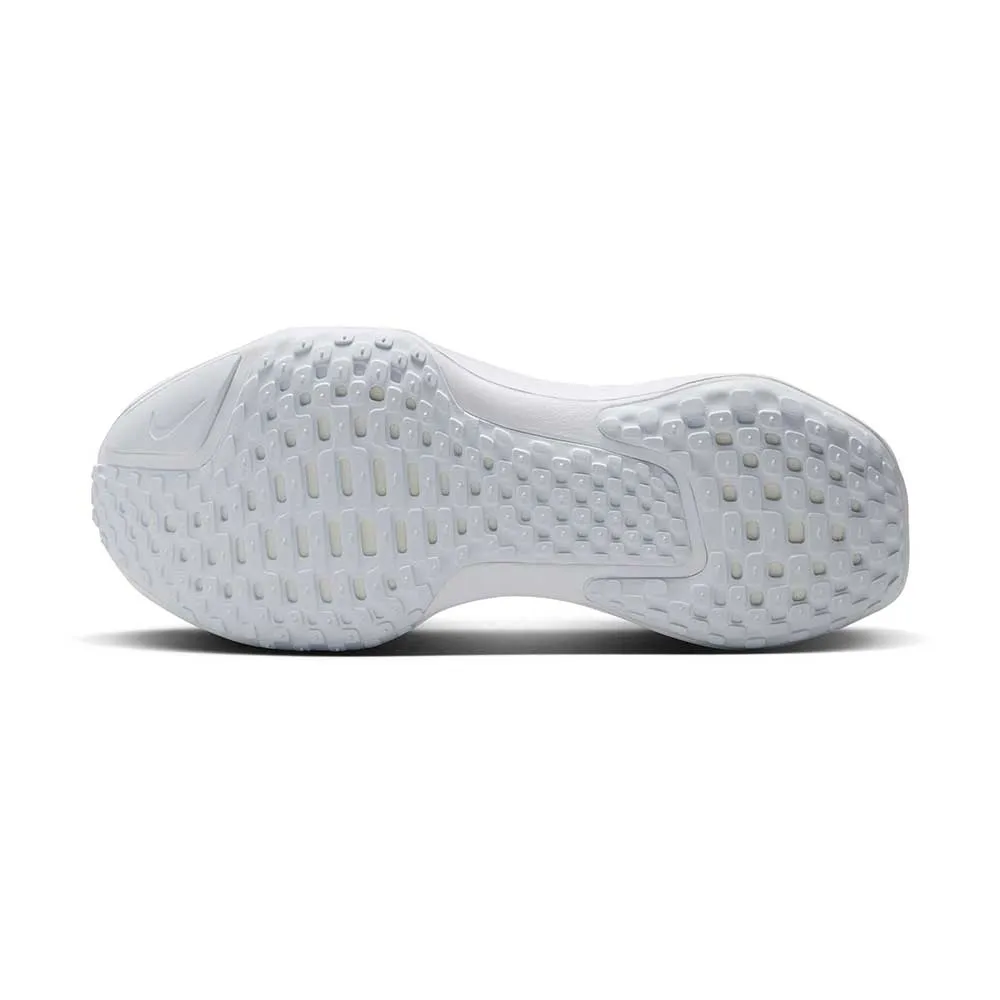 Women's Invincible 3 Running Shoe - White/Photon Dust/Platinum Tint/White - Regular (B)